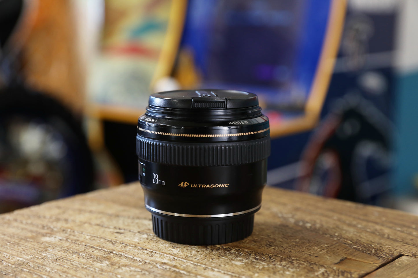 EF28mm F1.8 USM No.00029