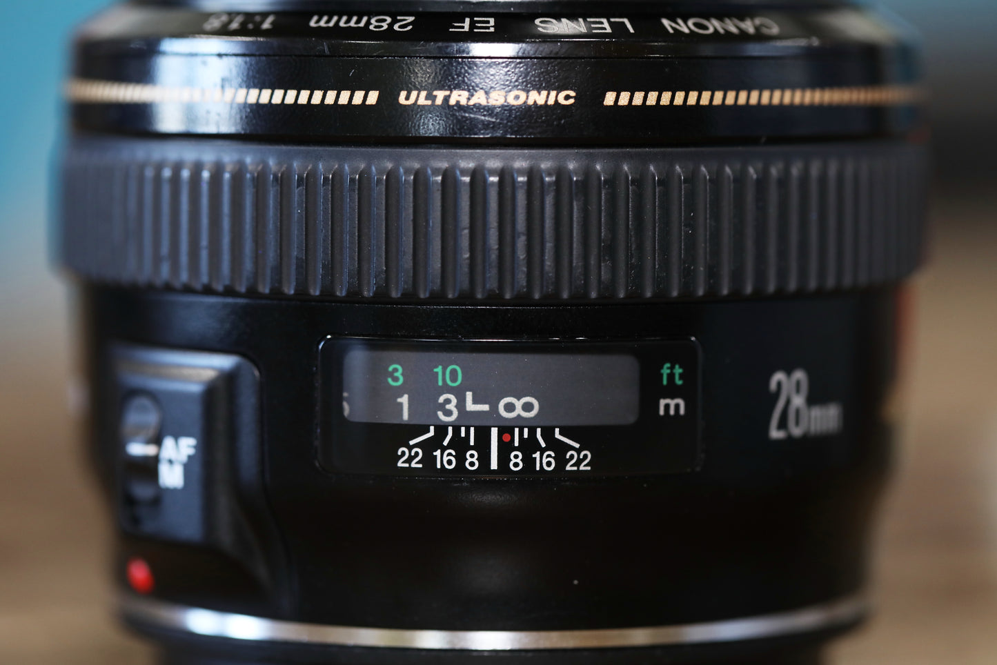 EF28mm F1.8 USM No.00029