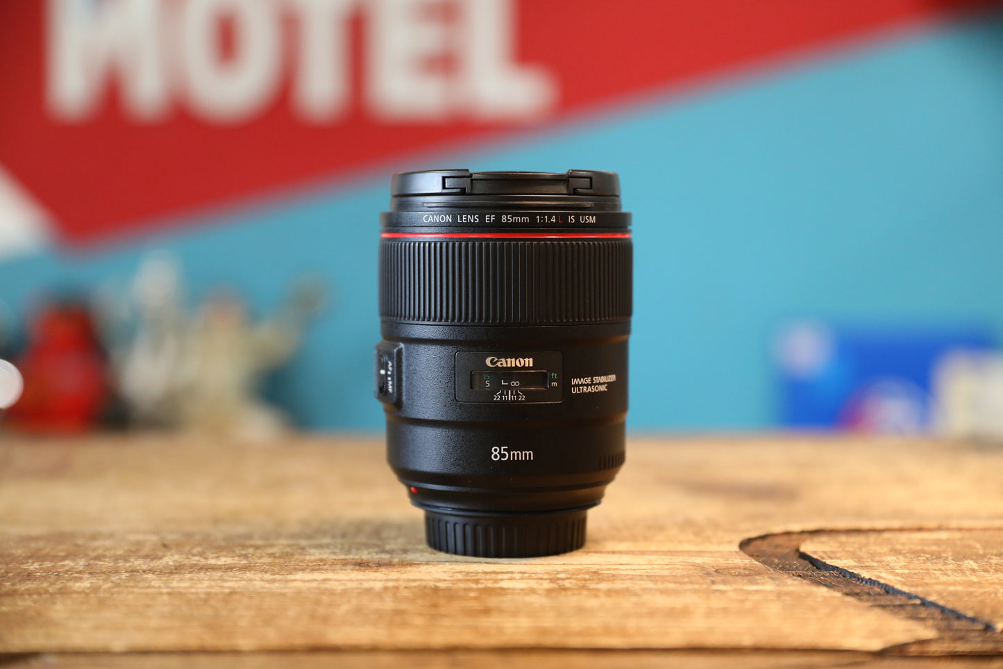 EF85mm F1.4L IS USM No.00158