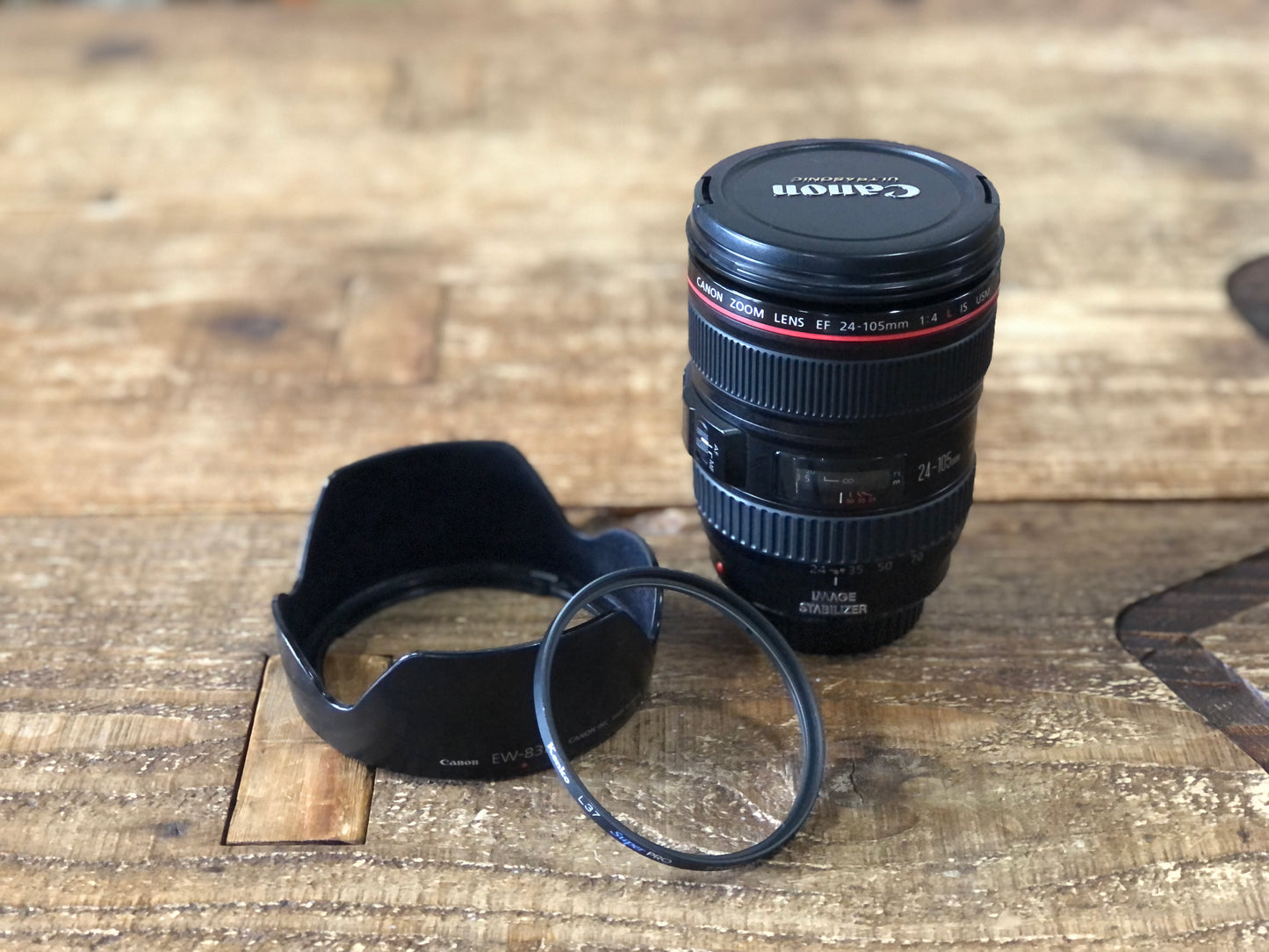 EF24-105mm F4L IS USM No.00195