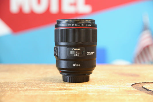 EF85mm F1.4L IS USM No.00081