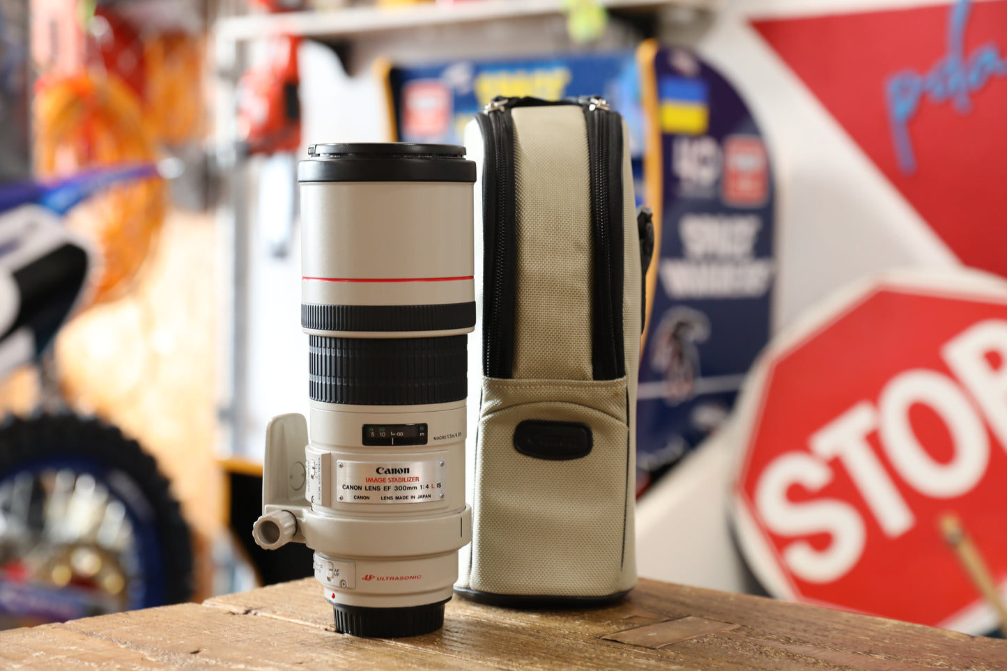 EF300mm F4L IS USM　No.00010