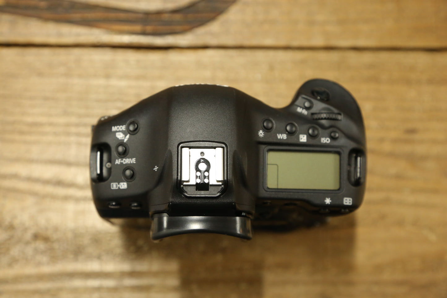 EOS-1D X　No.00001